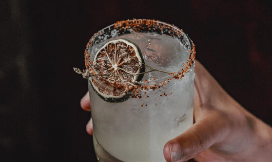 Local-3 ¿Plan con las chicas? Estos lugares tienen lo que necesitas