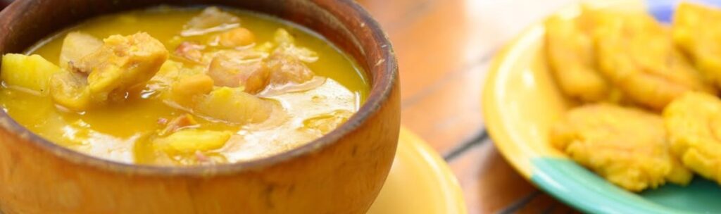 Adrian-Tropical-1-1024x304 Dónde llevar a un extranjero a comer en Santo Domingo