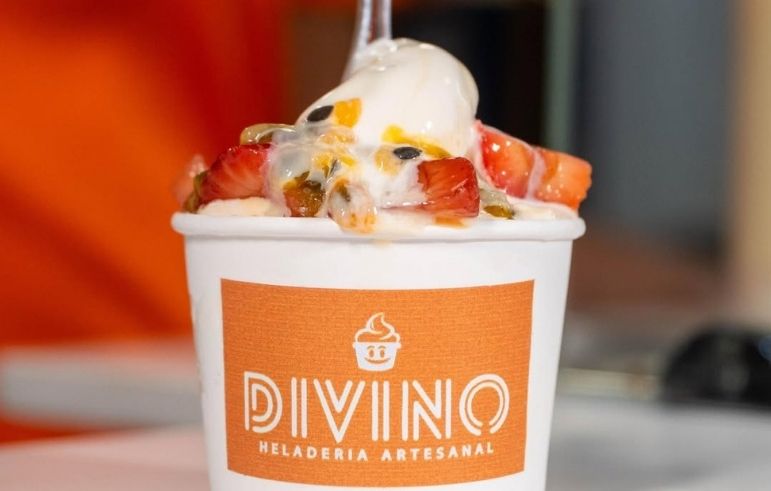 HELADOS-DIVINO La fiebre del yogur griego conquista Santo Domingo