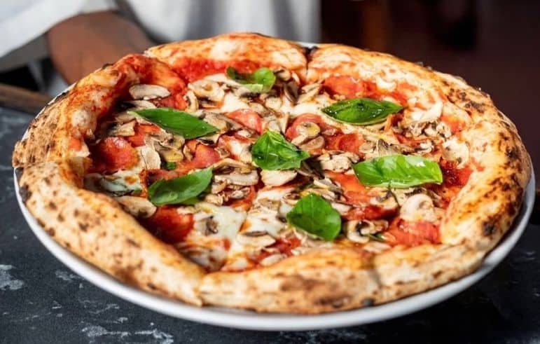 Franco-Ristorante-Pizzeria Pizzas que enamoran: Pizzerías imperdibles en Santo Domingo