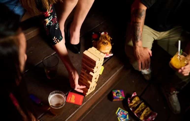 Room-Bar-Republica-Brewing-–-Casual-pero-especial Bares románticos (pero cool) para San Valentín en Santo Domingo